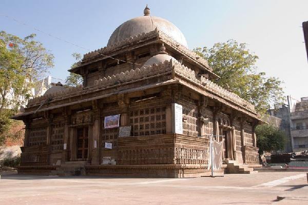 Rani Rupmati Mosque