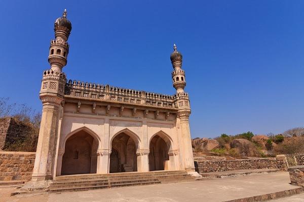 Taramati Mosque