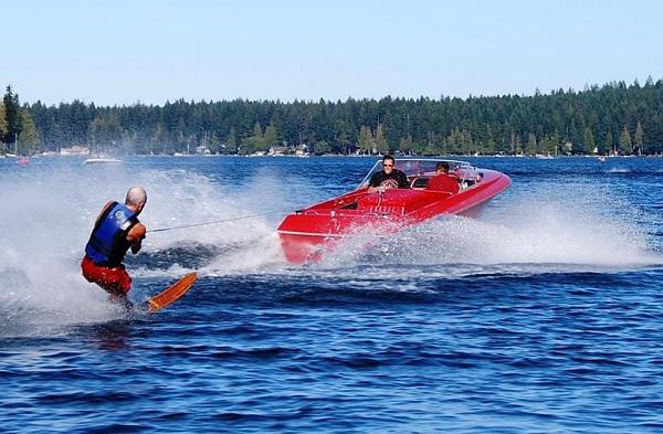 Water Skiing Objective
