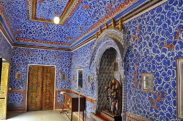 Badal Mahal
